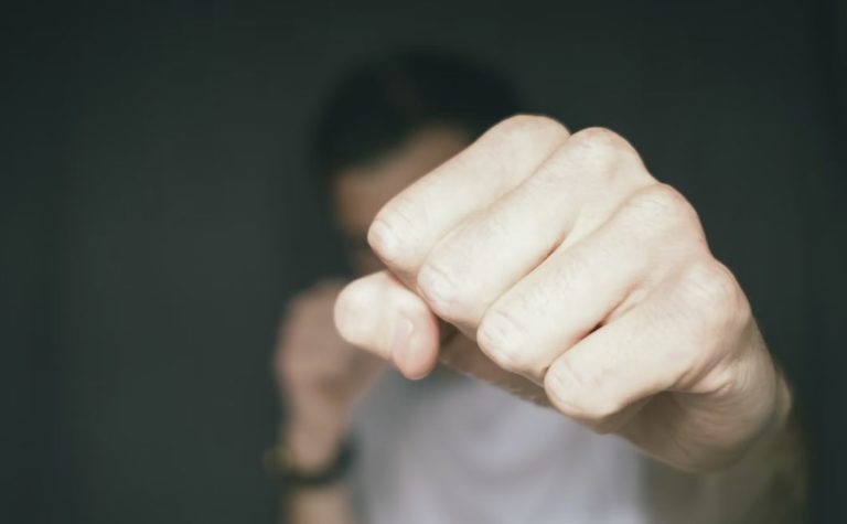 How to Slip a Punch: Techniques and Tips for Effective Defense